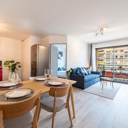 Superbe appartement rénové au centre ville de Menton Exterior foto